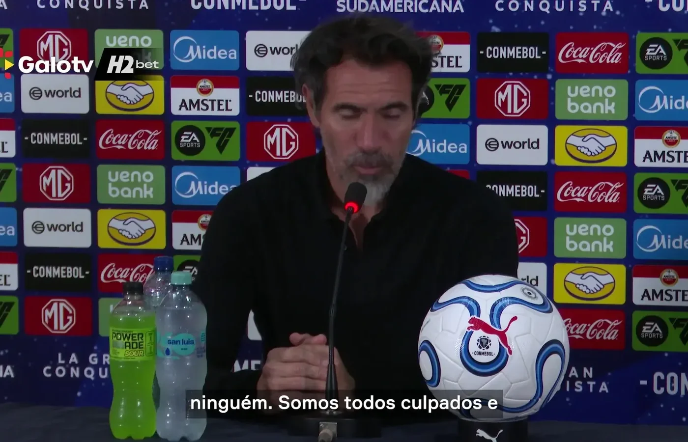 Domínguez elogia Everson após vitória do Galo