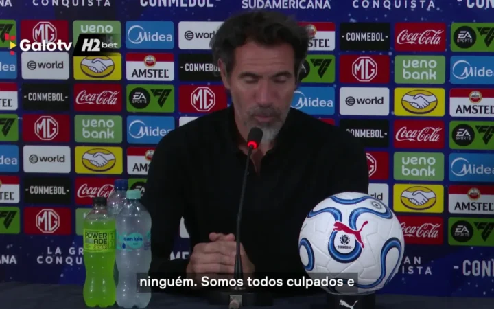 Domínguez elogia Everson após vitória do Galo