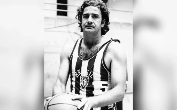 Morre Carlos Massoni, o Mosquito, ícone do basquete brasileiro