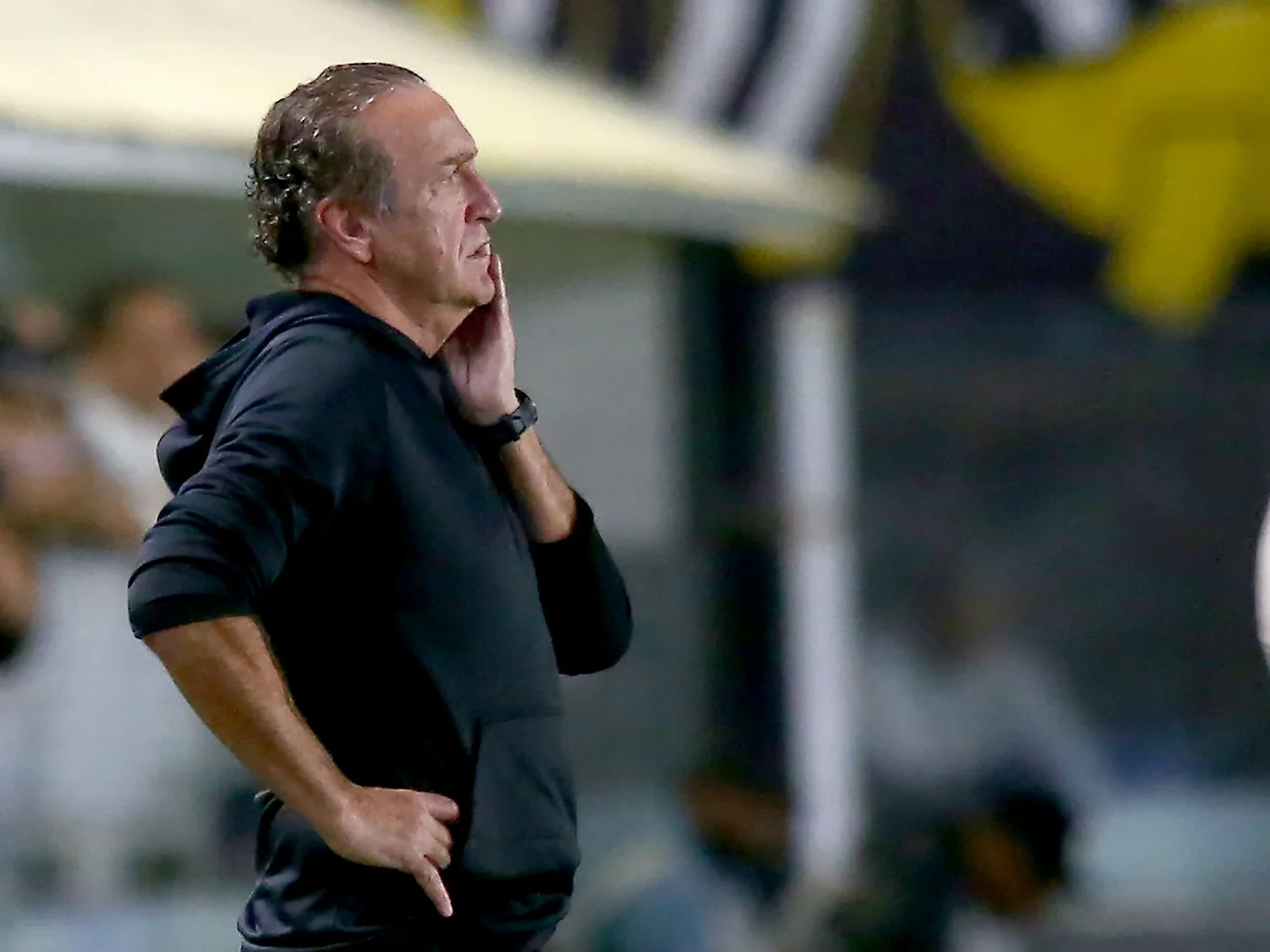 Santos busca empate no Equador e Cuca promete poupar titulares