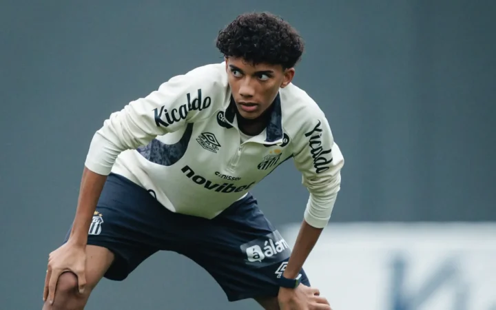 Santos faz regenerativo e inicia curta preparação para enfrentar o Vasco
