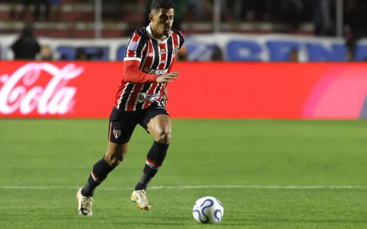 São Paulo busca vencer em casa e acabar jejum de oito partidas