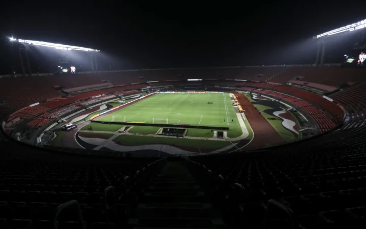 São Paulo manda jogo contra o Mixto no Morumbis